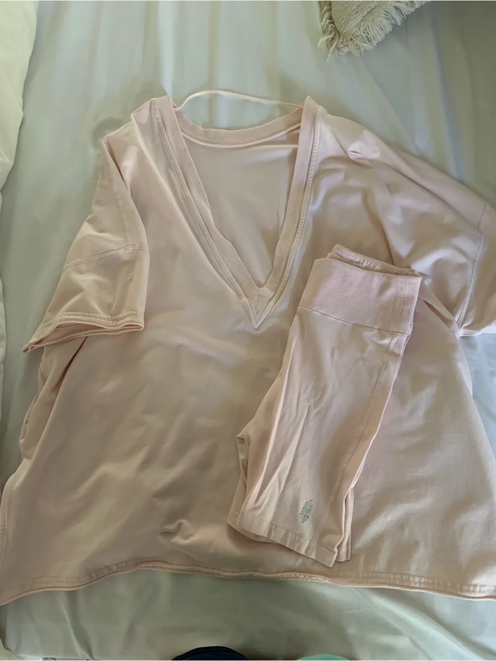 FP Movement by Free People Light Pink Hot shot reversible set - Picture 4 of 4